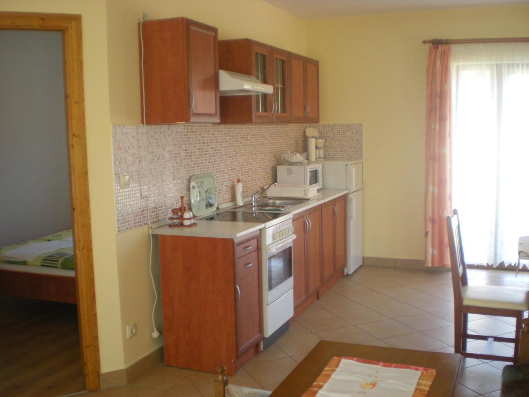 Hotel Parti Panzio Tata Exteriér fotografie