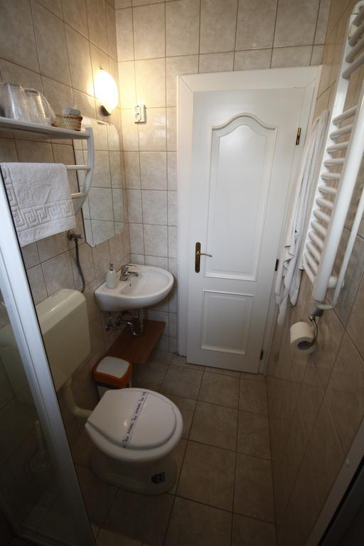 Hotel Parti Panzio Tata Exteriér fotografie